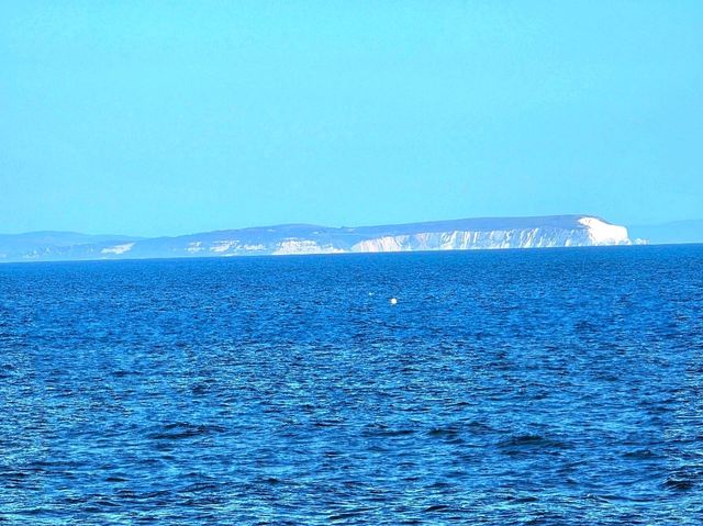 Bournemouth Breeze: A Short Escape to the Sea