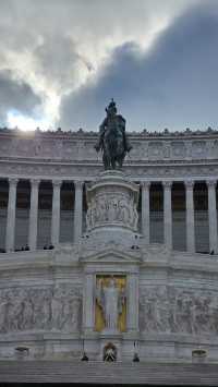 📍 Architectural Highlights: Piazza Venezia & the Vittorio Emanuele II Monument 🏛️