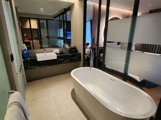 "Richmann Resort Hatyai: A Tranquil Urban Oasis"