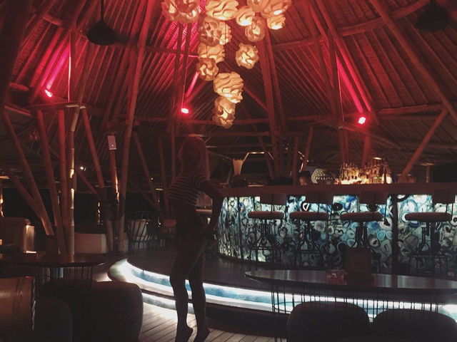 tribalstyle version of the Bali 7day travel guide like youre telling your bestie