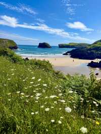 Between Beaches and Hills