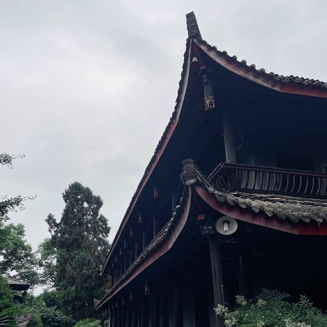 Tranquil Baoguo Village Gateway to Mt.Emei