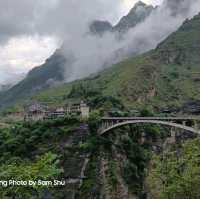 悠遊旅行中的寧静安詳-中虎跳峽