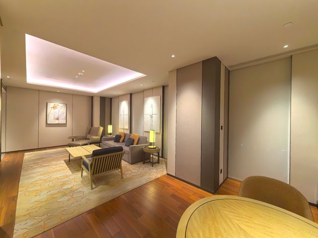 由安藤忠雄大師設計·上海嘉定最高點：凱悅酒店