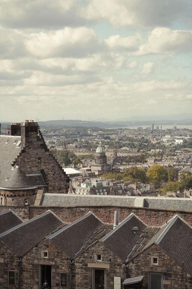 “城堡為愛守著秘密”Edinburgh Castle