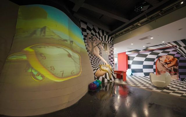 「超現實:AI達利+探夢達利」沉浸藝術展開幕式 「超現實:AI達利+探夢達利」沉浸藝術展開幕式