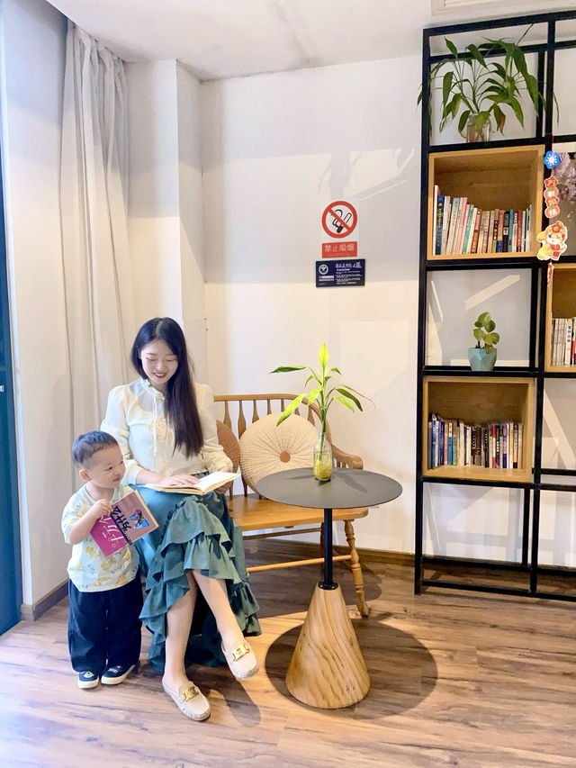 在雨天裡，在麥客民宿聽著滴答滴答的聲音