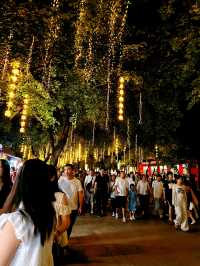徒步大唐不夜城，領略古韻今風的魅力！