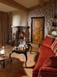 🏰✨ Enchanting Eze Escapes: Chateau Eza Magic! ✨🏰