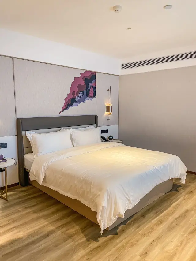 Haikou's next hot check-in spot is too Hong Kong. 