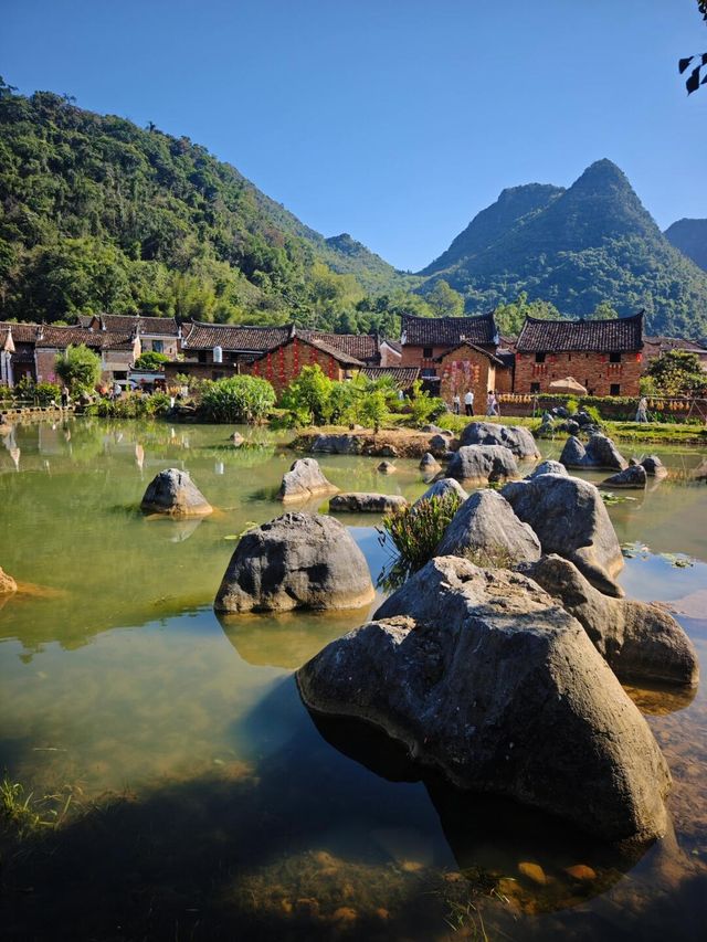 永州江永｜依山傍水的上甘棠村。
