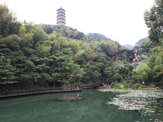 萬安塔。