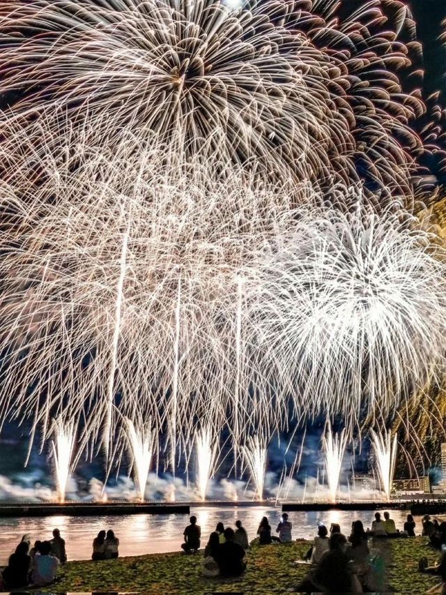 2025 日本最新花火大会時刻表！奔赴浪漫煙火🎇