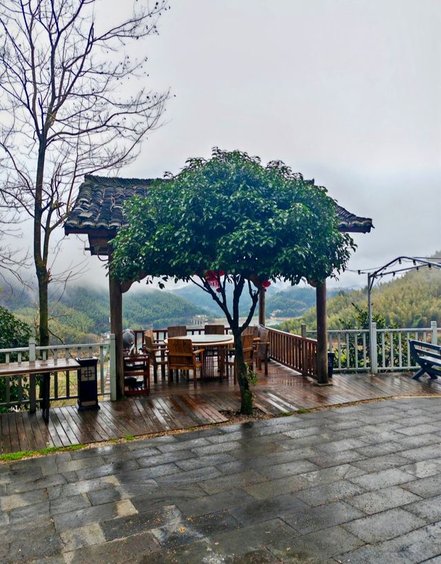 宜春隱匿於青山綠水中的桃源美宿——花地貳號院