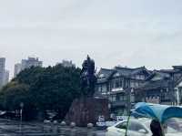 重慶市九龍坡區著名景點：巴國城，適合拍照打卡親子遊戲、週末閒暇度假地！