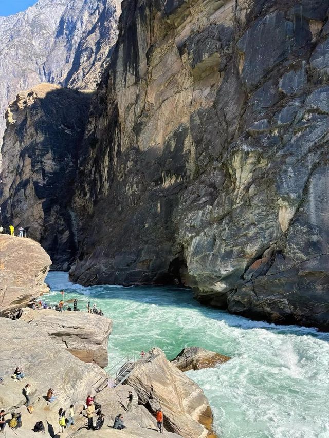 一份虎跳峽的簡介、旅遊攻略及避坑指南