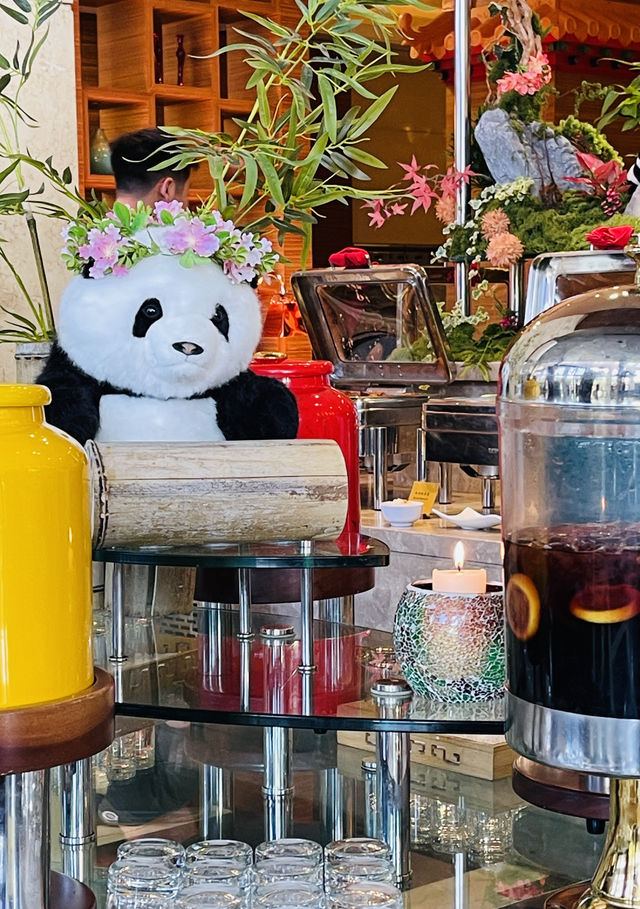豪華大氣的北京飯店陽光餐廳