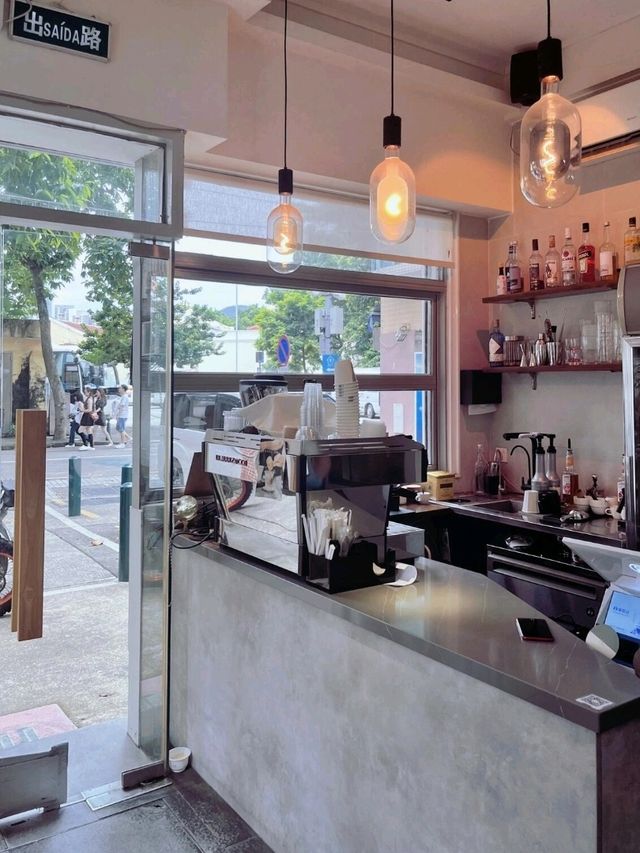 澳門媽閣廟旁的奶油色秘境！FILL Cafe美食打卡全攻略 