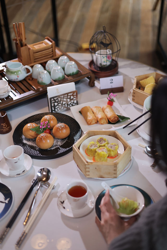 嶺南五號茶居｜一席早茶，被溫柔以待的時光