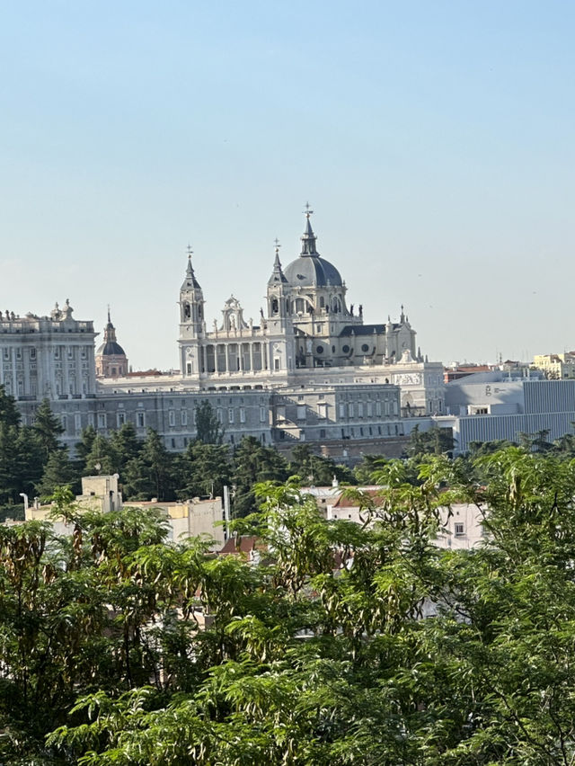  Get lost in Madrid!! 🇪🇸