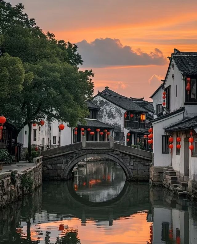 老街舊巷，青磚灰瓦，寫滿歲月悠長