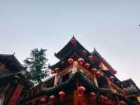 丘北慢時光｜漫步普者黑，在古街屋簷下邂逅詩意雲南  必去理由： 600年古村治癒系慢生活！山水畫