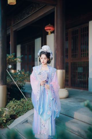 고성의 풍경 속에 머물다