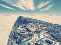 中國8大冰川雪山打卡攻略！每一幀都是壁紙級大片  四川-達古冰川 離城市最近的冰川！坐纜