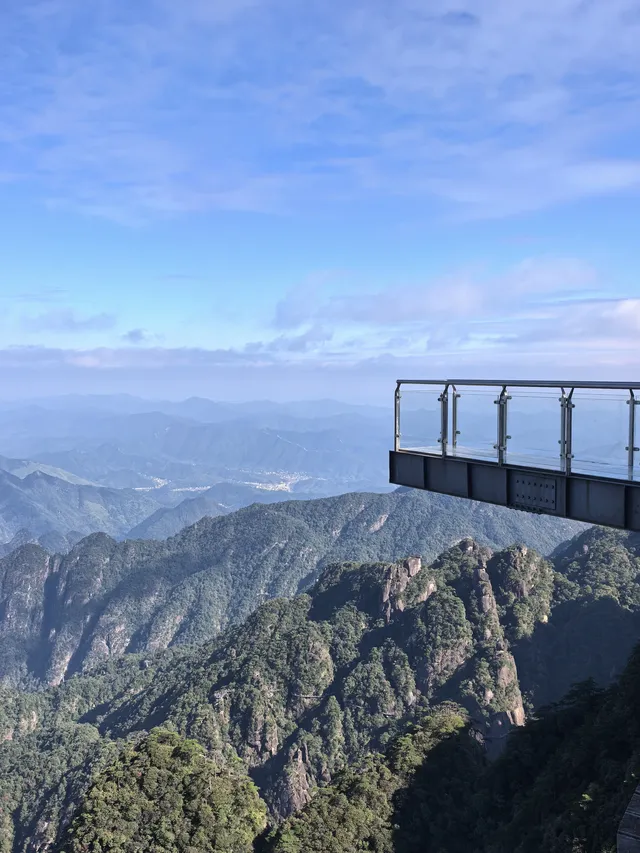 千萬別讓婺源的美遮住三清山的仙氣與靈韻