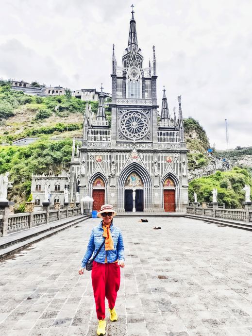ラスラハスの聖母聖堂 Santuario de Las Lajas | Trip.com ポトシ