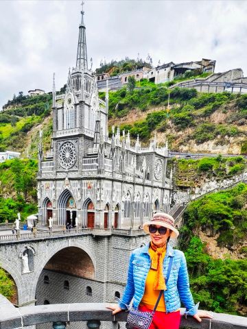 ラスラハスの聖母聖堂 Santuario de Las Lajas | Trip.com ポトシ