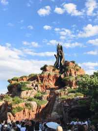 Find gentle peace and fairy tales in Disneyland