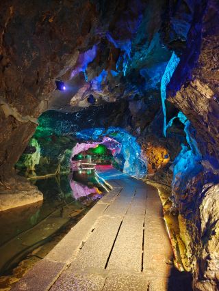 教科書が現実の世界に！王安石が描いた含山の褒禅山へ行こう