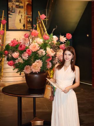 The top-tier hotel in Jiangmen—walk right out into the cultural district, it's amazing!