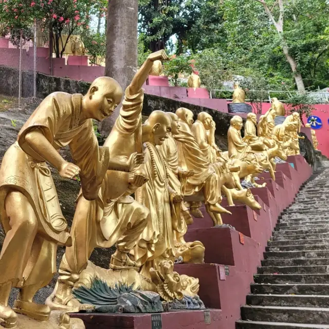 430 Steps & Ten Thousand Buddhas Later 💥🤩