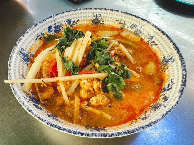 แหม่ม ต้มยำกุ้ง @บางลำภู เจ้าเก่า เจ้าเดิม 