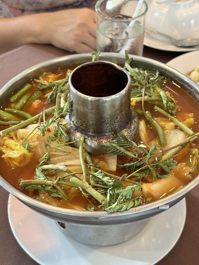 ร้านข้าวต้มบุษบงก์ 🍲