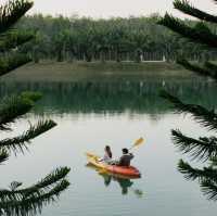 Behind The Mountain Camping & Café-LAKE VILLA