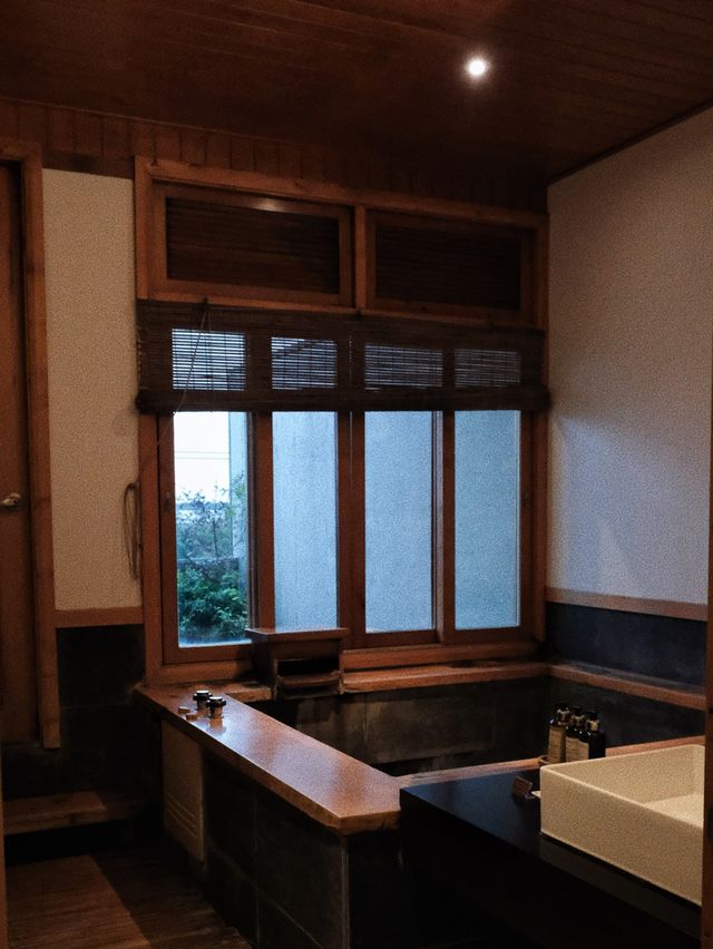 《宜蘭》礁溪和風獨立溫泉湯屋 當令海鮮一泊二食-大漁日和