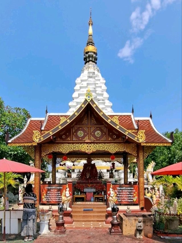 วัดหมื่นตูม