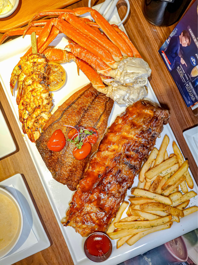 食海陸拼盤套餐,送你甜品唔洗爭 食海陸拼盤套餐,送你甜品唔洗爭