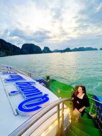 Explore Halong Bay With Cozy Bay Cruise 🌊