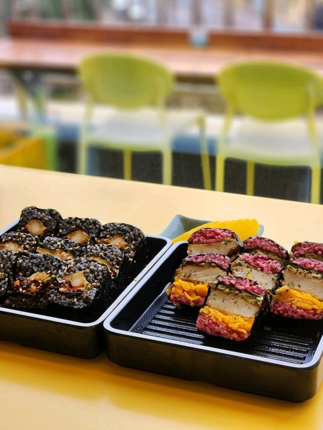 💛오션뷰와 김밥 비주얼이 대박인 함덕 맛집, "해녀김밥"💛