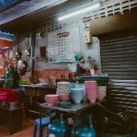 ก๋วยเตี๋ยวลูกชิ้นหมู เกาะสมุย ร้านอร่อยเมืองปากน้ำ
