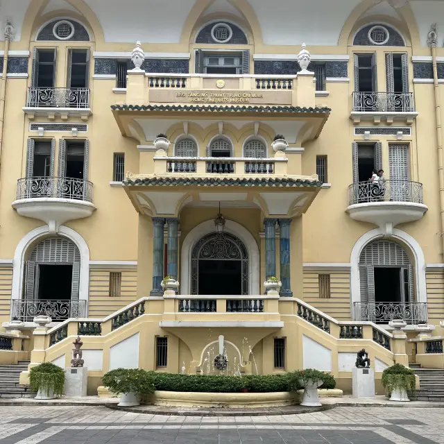 Fine Arts Museum with the Heritage Building!