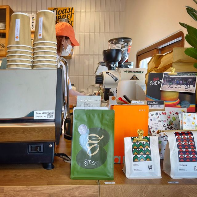 คาเฟ่ มินิมอล Orenchi cafe’