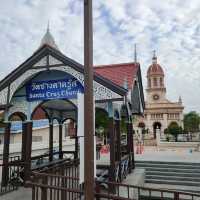 ทางเดินริมน้ำสะพานพุทธ-วัดกัลยา