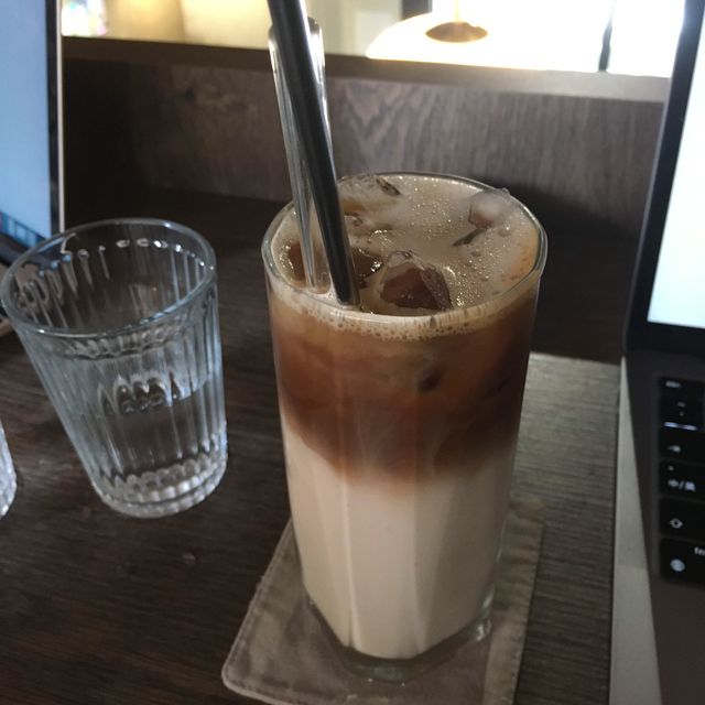 台南懨懨咖啡廳，在老宅內品嘗獨特的拿鐵與巴斯克