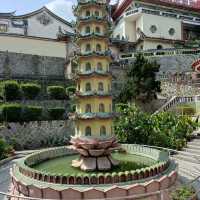 Lek Kok Si Temple