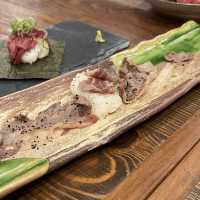 【大阪・十三】9/21オープンの馬肉専門居酒屋「大衆馬肉酒場 馬王 十三店」